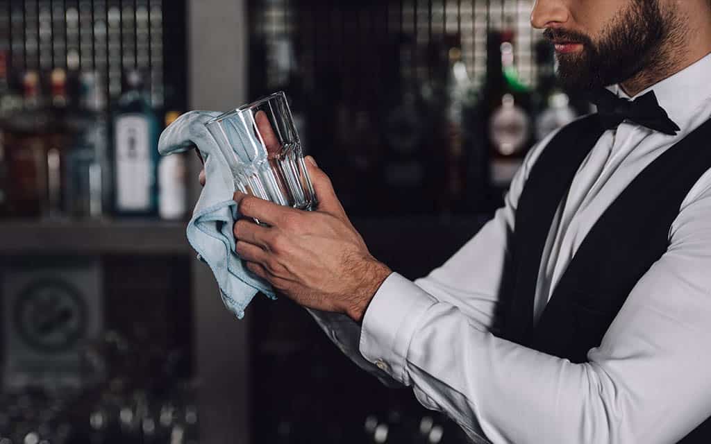 Bar Cleaning