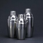 Shaker Pour Cocktail